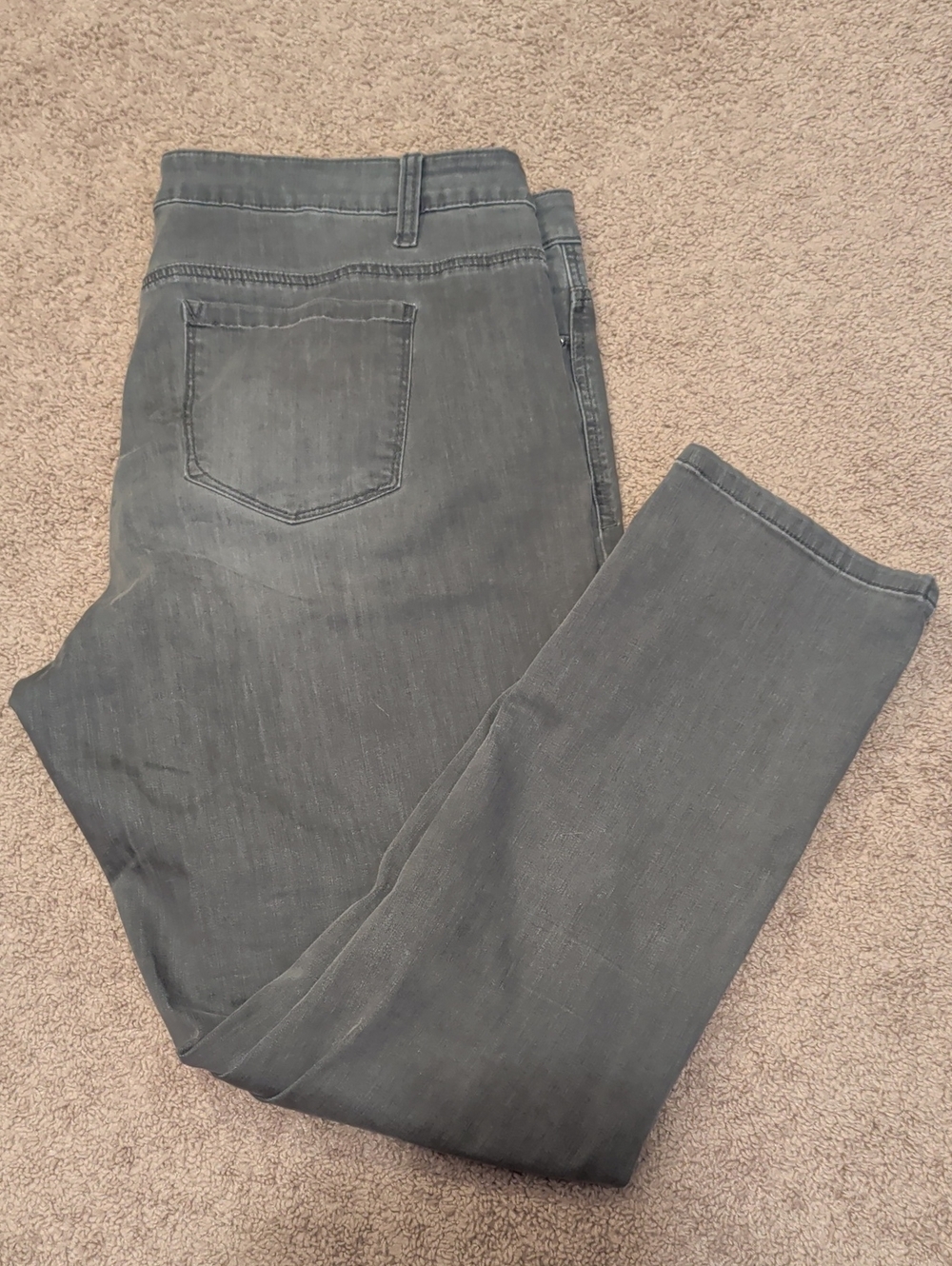 Santana Women's Straight-Leg Jeans